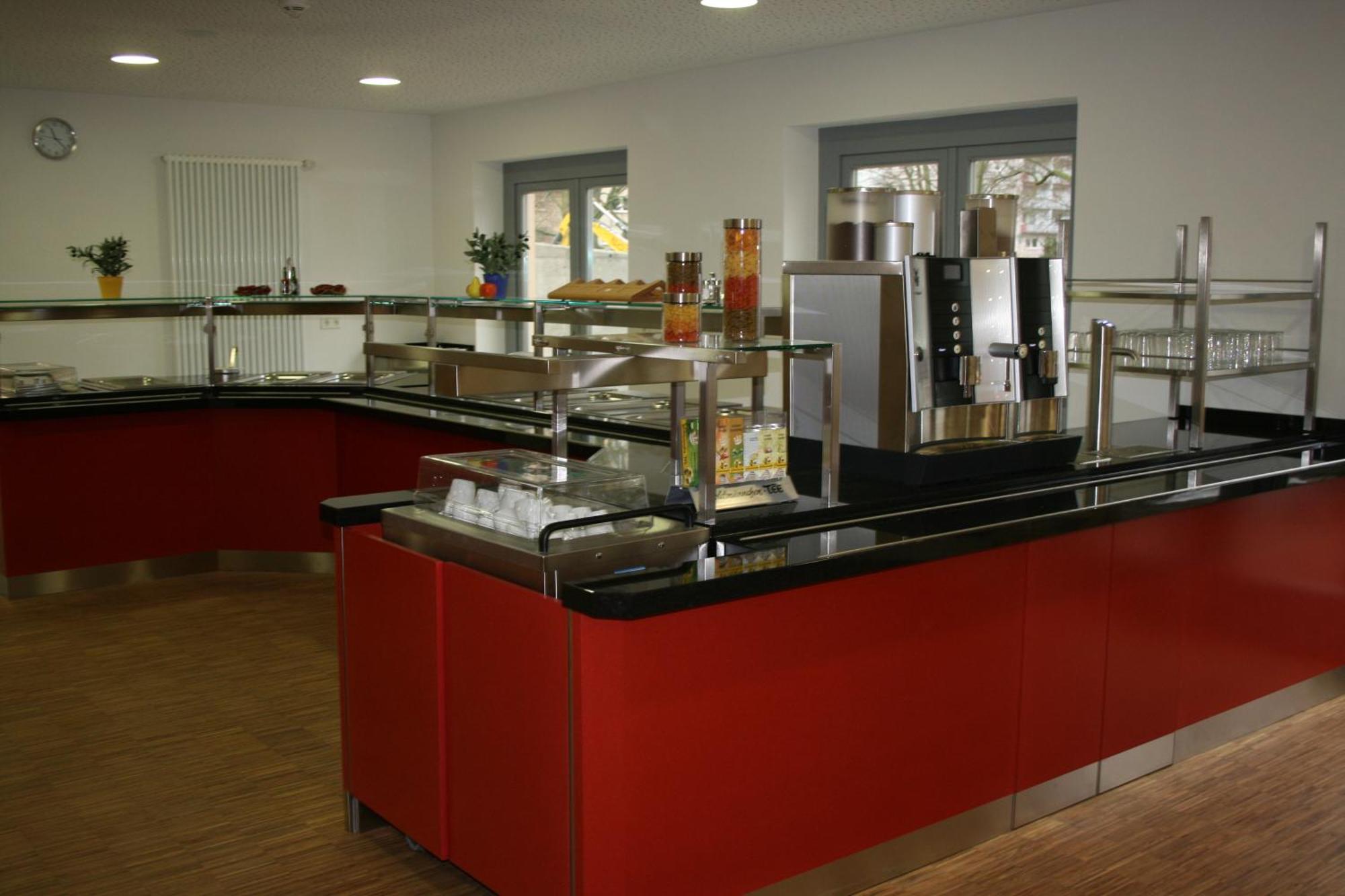 Hostel Djh International